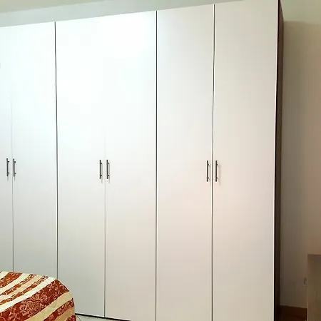 Monte Marina Apartment *